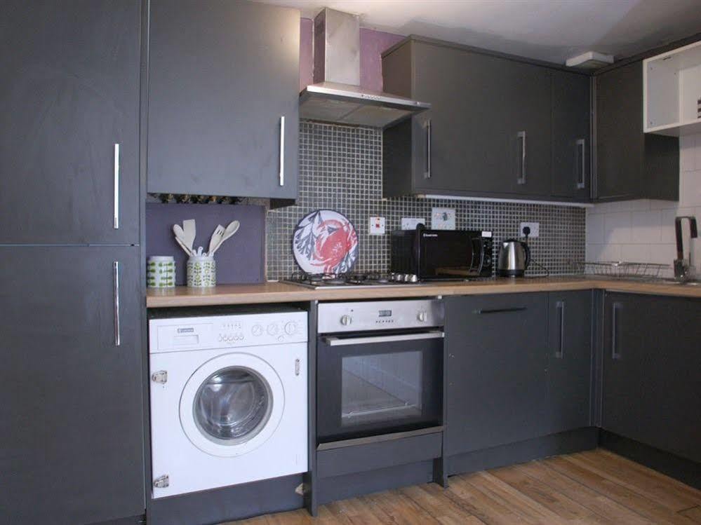 Steads Place Apartment